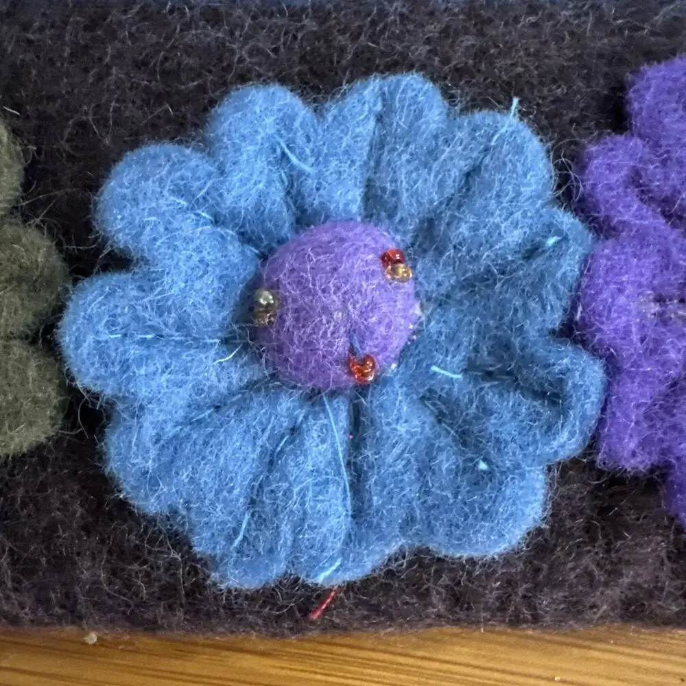 Anthropologie Rising Tide Wool Coin Purse - Floral Boho Made in Nepal 6x5